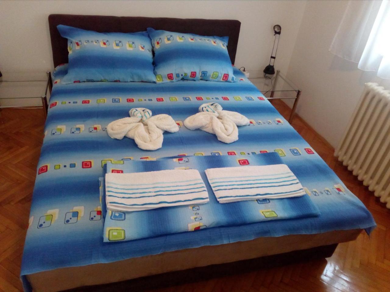 Hostel Corner 021 Νόβι Σαντ Εξωτερικό φωτογραφία