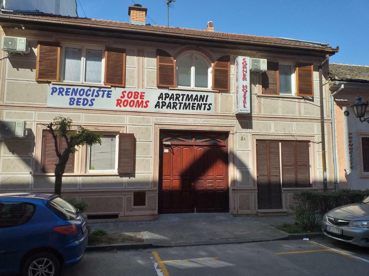 Hostel Corner 021 Νόβι Σαντ Εξωτερικό φωτογραφία