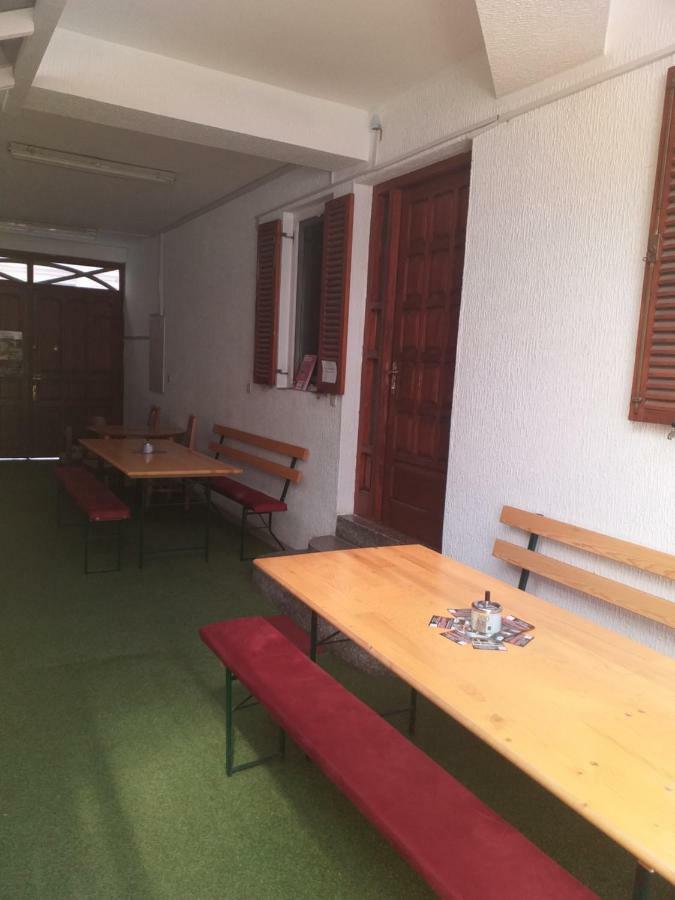 Hostel Corner 021 Νόβι Σαντ Εξωτερικό φωτογραφία
