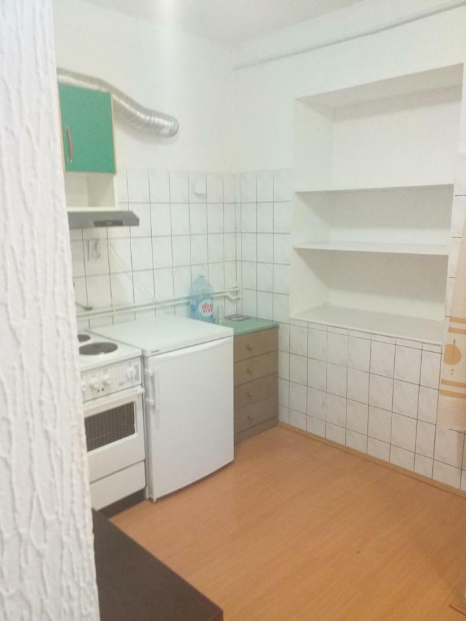 Hostel Corner 021 Νόβι Σαντ Εξωτερικό φωτογραφία